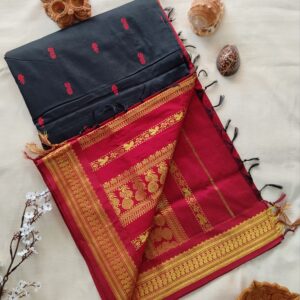 Kalyani Cotton Saree with contrast Blouse Piece